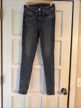 American Eagle Outfitters Women's Black Wash Skinny Jeans